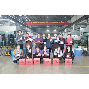 迎“三八”婦女節(jié)，致敬每一個(gè)她